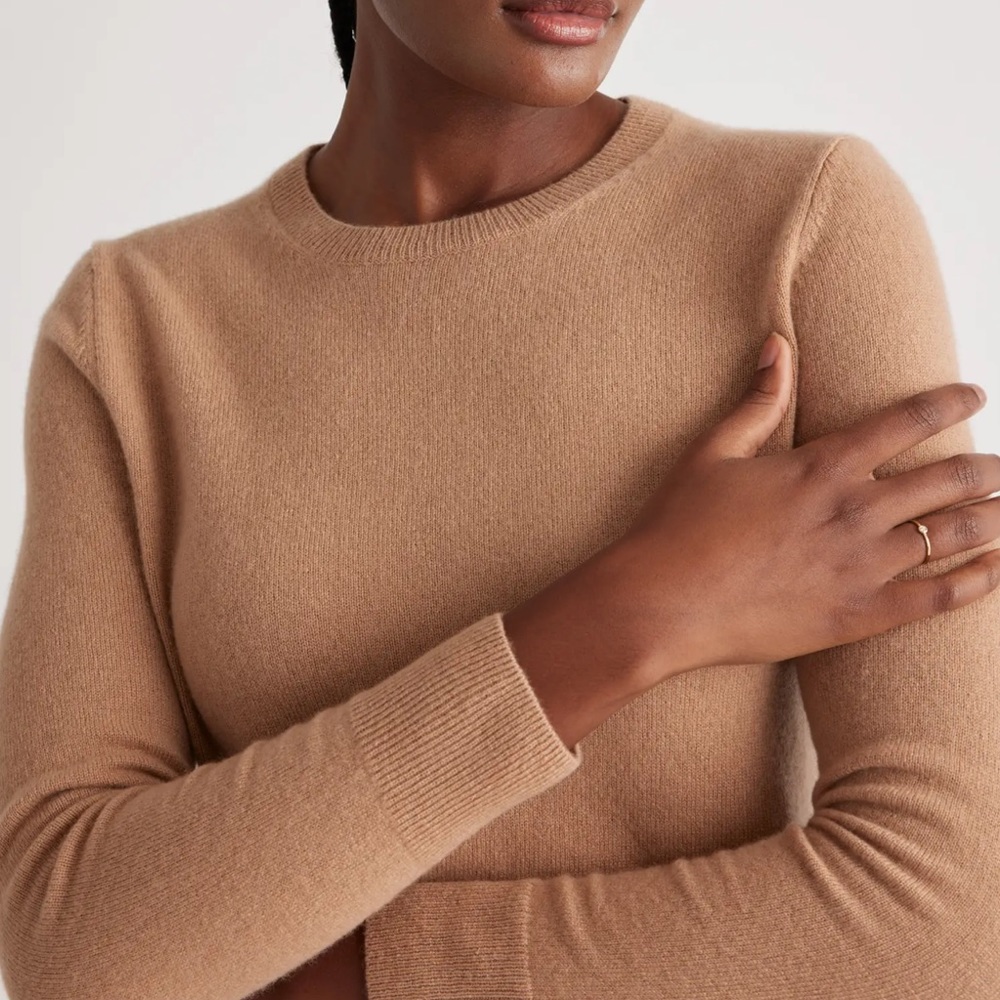 NWOT Quince 100% Mongolian Cashmere Crewneck Sweater Camel S